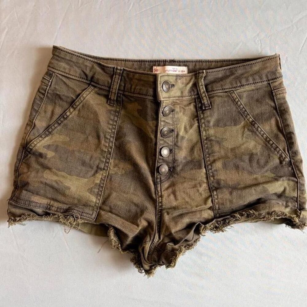 So-clothing Women's Khaki and Green Shorts